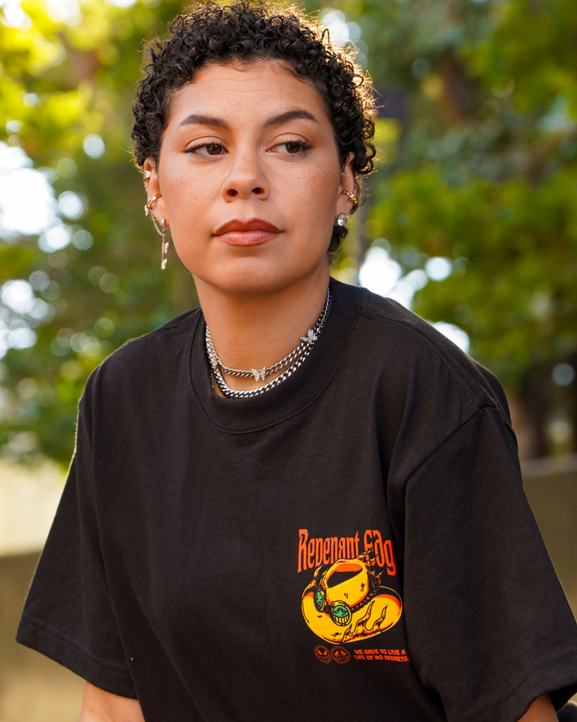 No Regrets Tee / Black